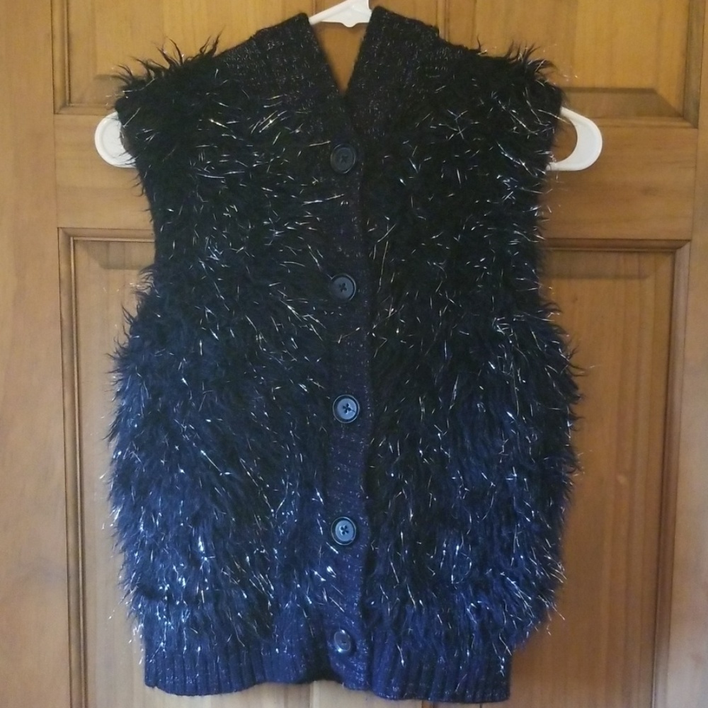 Piper girl's black fur/silver tinsel hooded vest